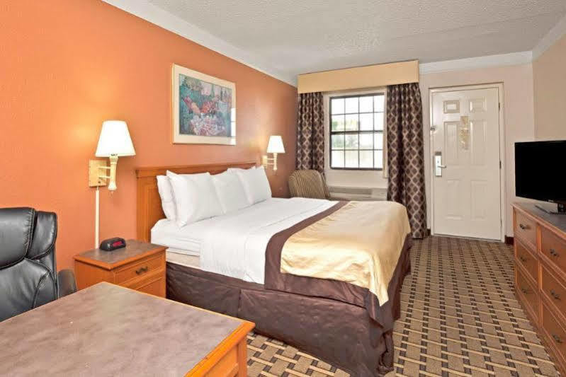 Red Roof Inn Houston North - Fm1960 & I-45 Вестфілд Екстер'єр фото